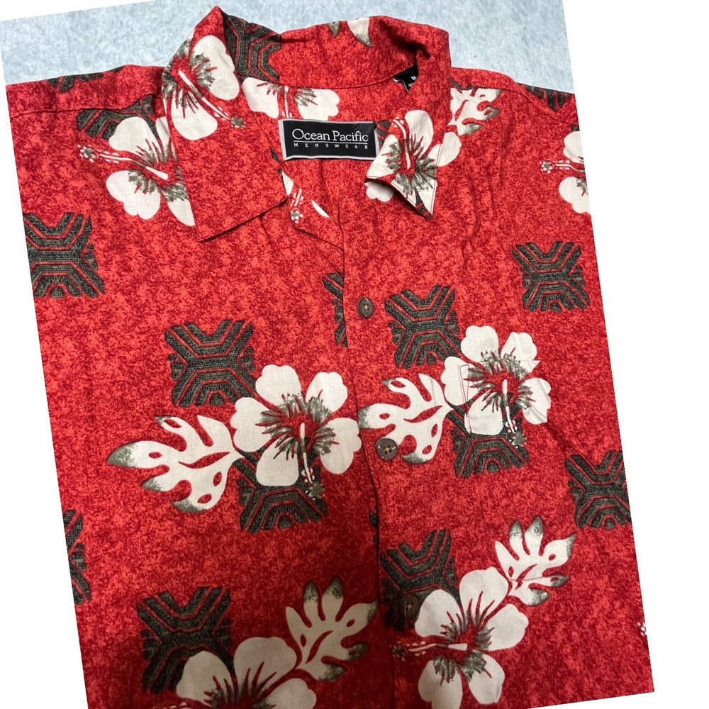 Ocean Pacific Mens Red Tropical Hibiscus Rayon Button Down Hawaiian Shirt M VTG
